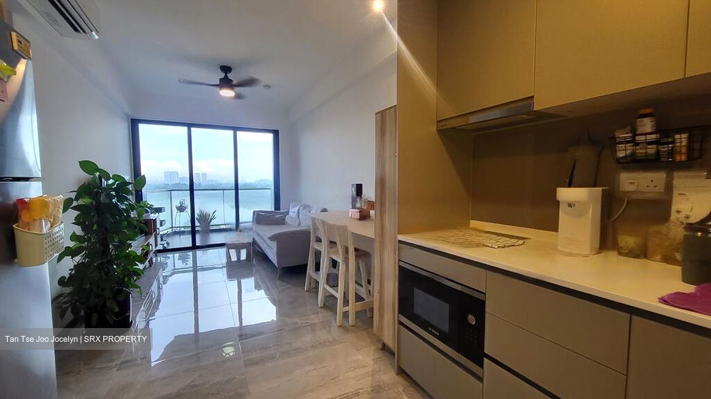 Lake Grande (D22), Condominium #460592401